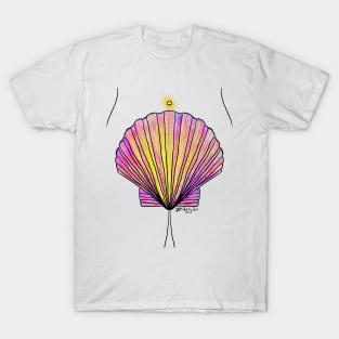 Shell scallop fertility symbol T-Shirt